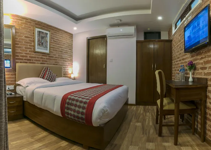Kailash Kuti Inn